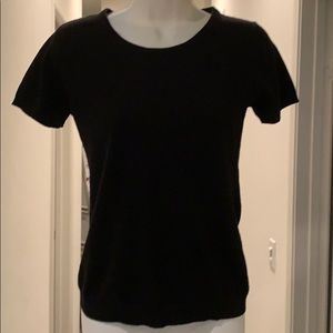 Uniqlo 100% cashmere sweater.